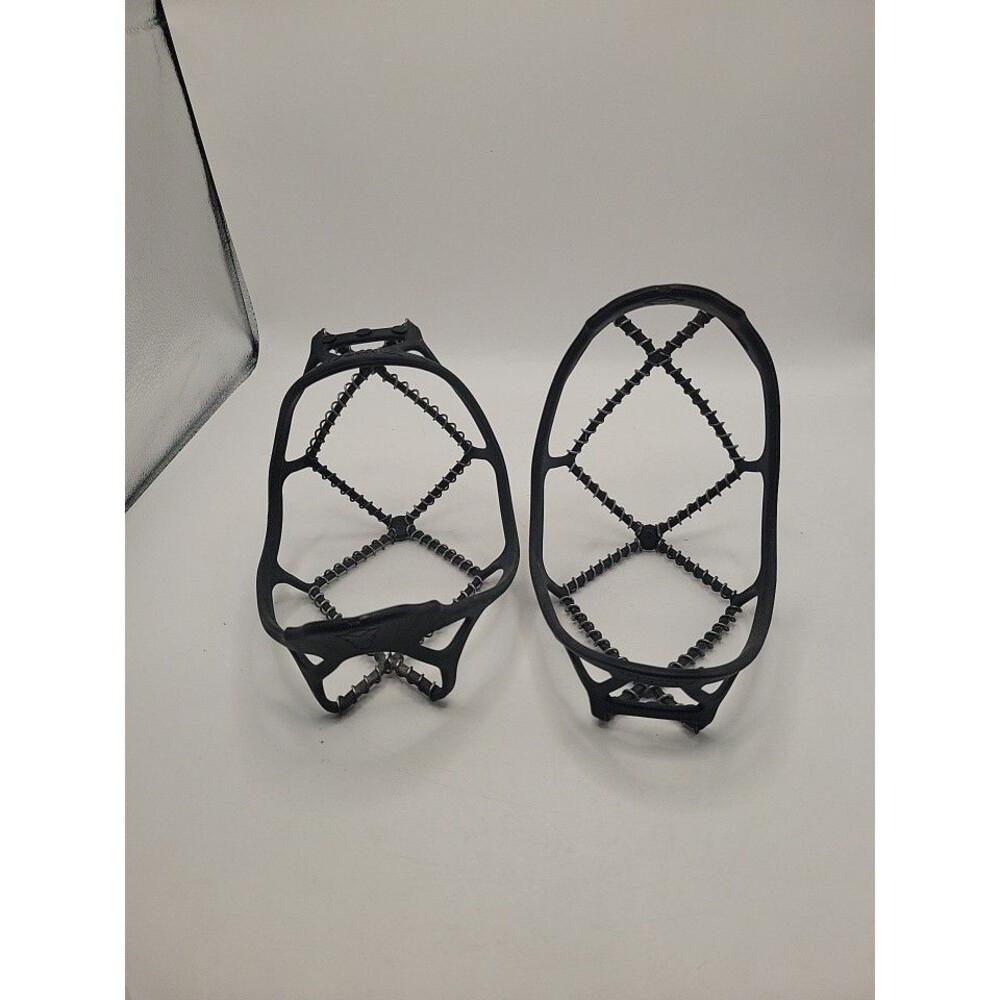 Pair of Yaktrax Walk Traction Cleats Walking Snow/Ice Size M